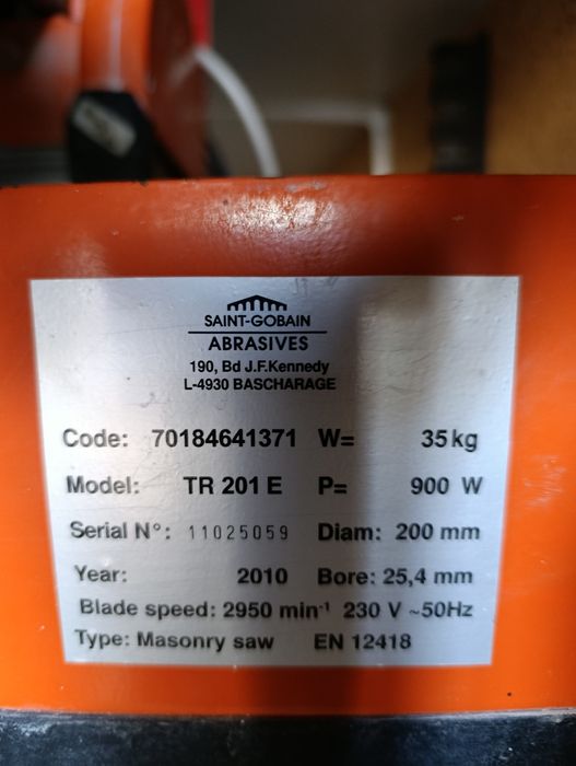 Przecinarka do glazury