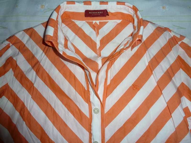 Blusa nova riscas Burberry 40