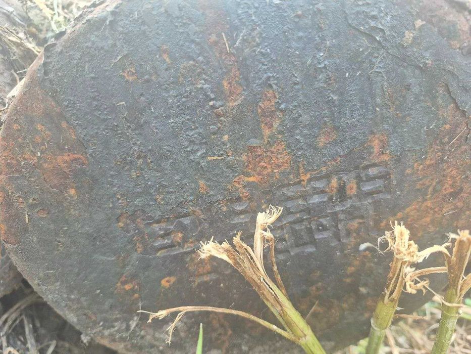 Круг сталевий трубна заготовка кругляк ст20, заготовка, круг гарячекатаний, круг 210