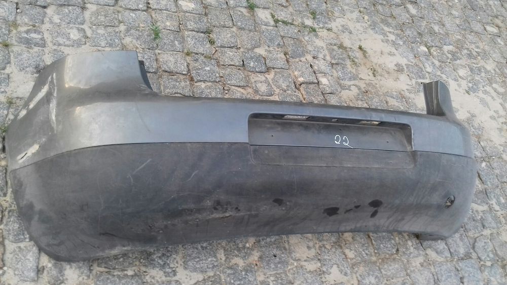 Parachoques vw golf 5 V para choques 2005