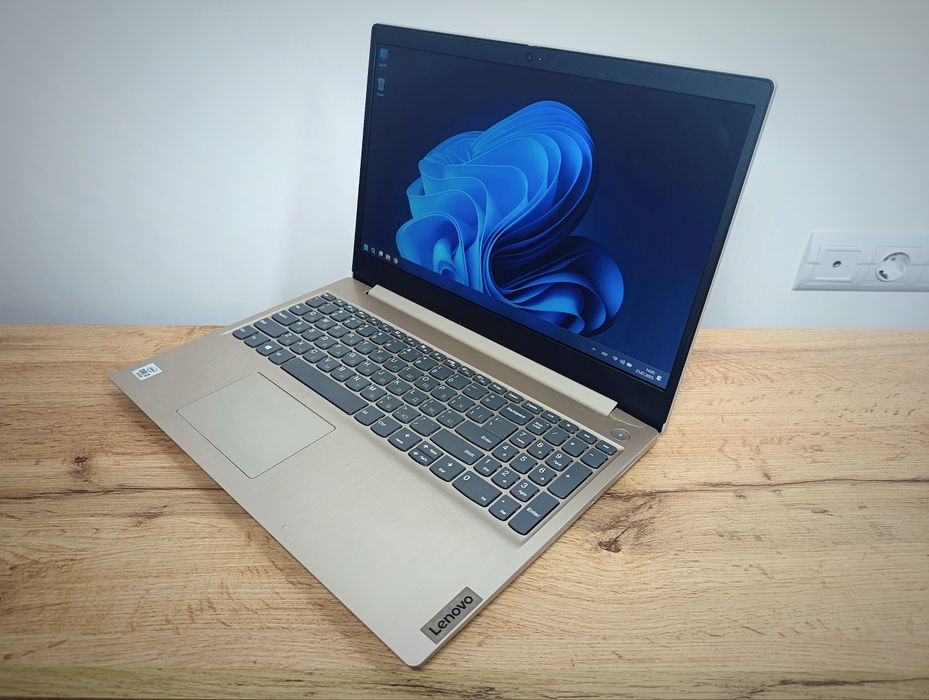 15'6 ноутбук Lenovo IdeaPad 3/i3-1005G1/SSD 256GB/12GB DDR4/АКБ 4год