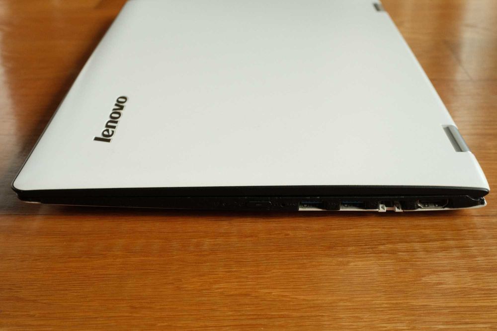 Lenovo Yoga 500 | 2-em-1 Tátil | Funcional | Ideal para uso básico