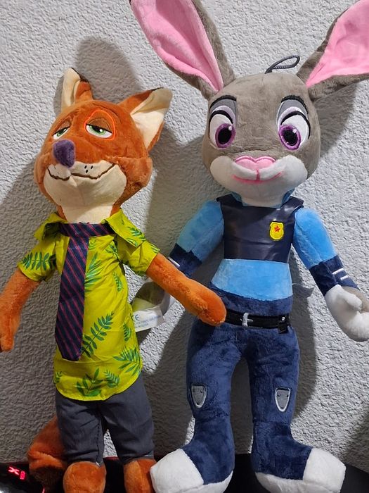 В Наявності Мʼяка іграшка Зоотрополіс,Зоополіс,Zoopolis Нікс та Джудді