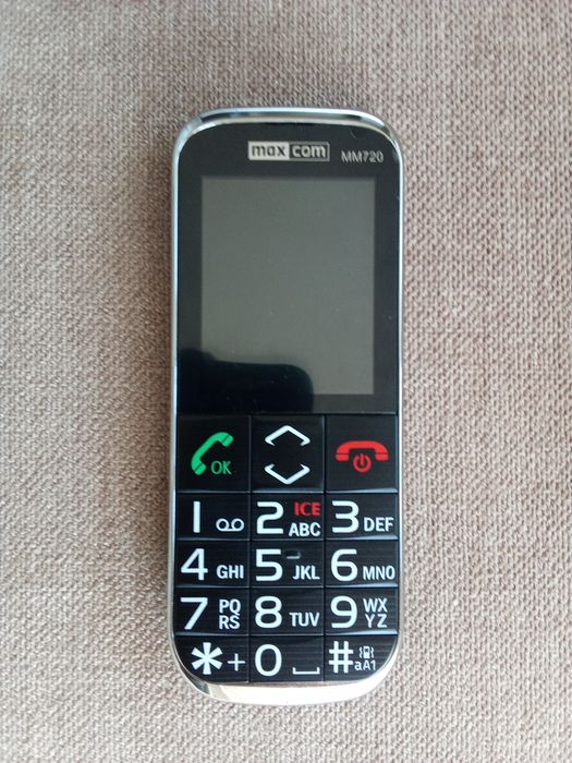 MaxCom telefon dla seniora