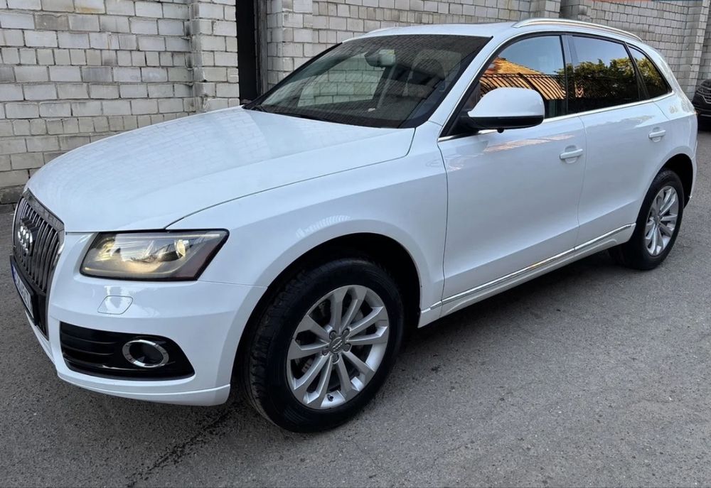 Audi Q5 2012 VIN WA1CFAFP8DA007777 фото оголошення 3 з 18