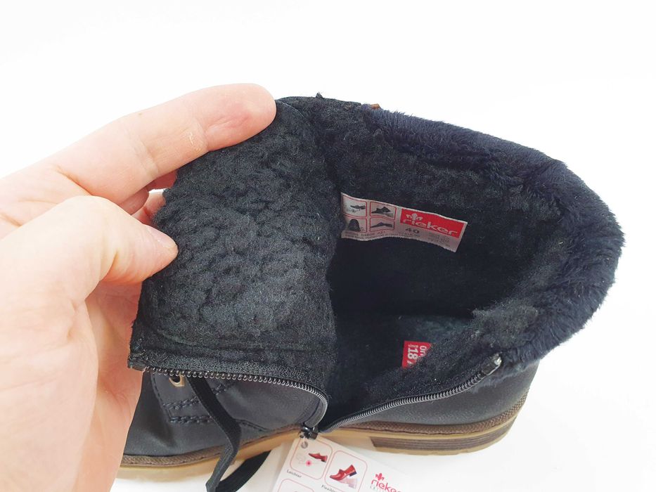 Жіночі черевики Rieker 40 25.5 см 9 US чорні