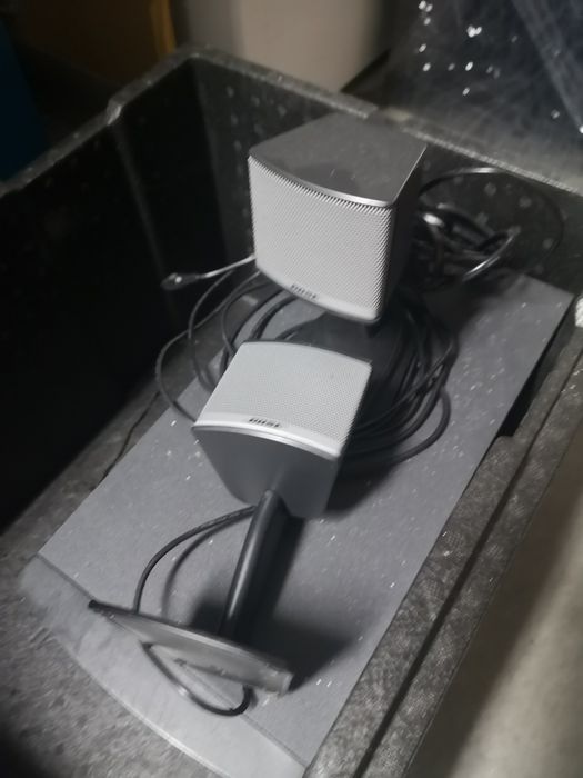 Colunas bose companion 3