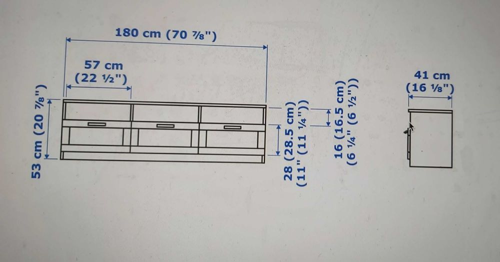 Móvel de televisão Brimnes.