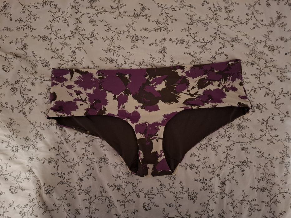 Dół od stroju kąpielowego