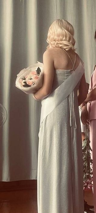 сукня з блискітками