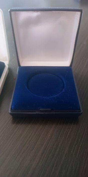 Pudelka na monety , żetony, numizmatyka