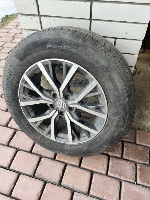 Продам диски r17 з резиною
