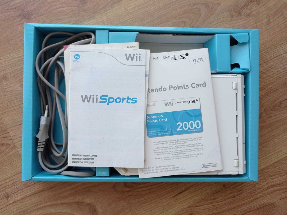 WII C/ Caixa & Todos Manuais
