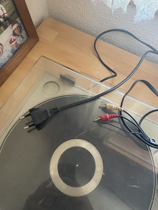 Leitor de vinil - RISING MODEL TH-6000