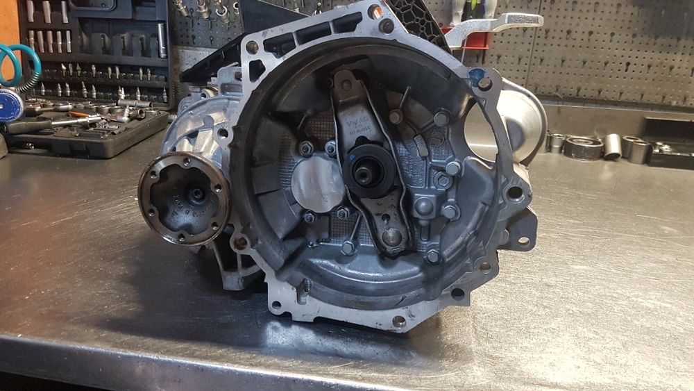 Skrzynia biegów Golf VII 1.6 TDI  Leon Octavia Audi A3 Seat TKV