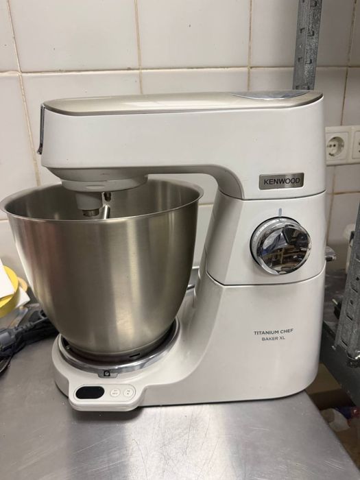 KENWOOD TITANIUM chef bakar xl