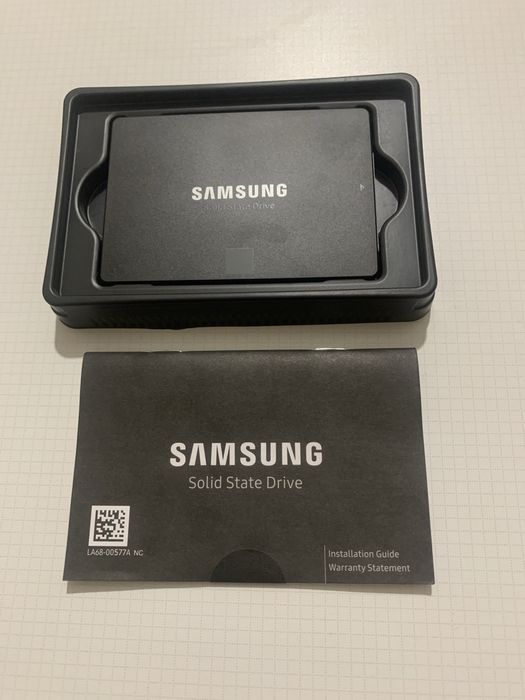 SSD evo 870 на 250GB новий