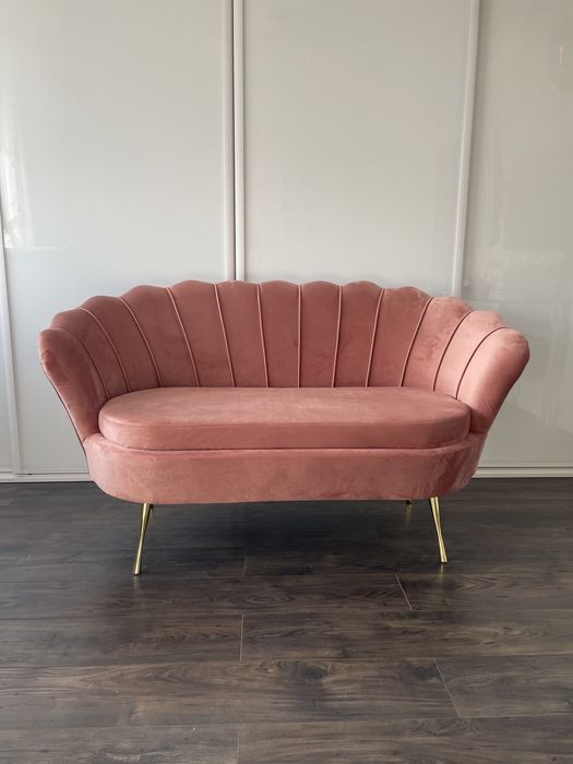 Sofa Muszla stylowa kanapa do salonu Producent