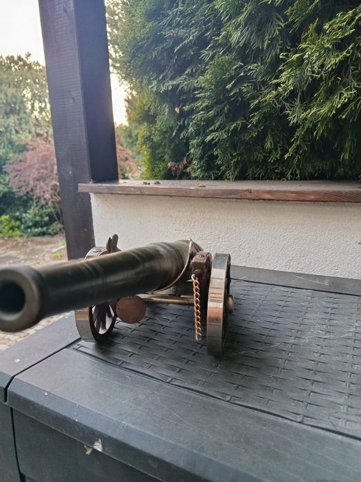 Potężna Armata z  46 cm 7 kg – Bardzo Ciężka, Replika