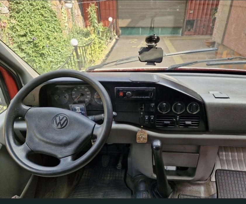 LT-35 Volkswagen 2006 8Okw