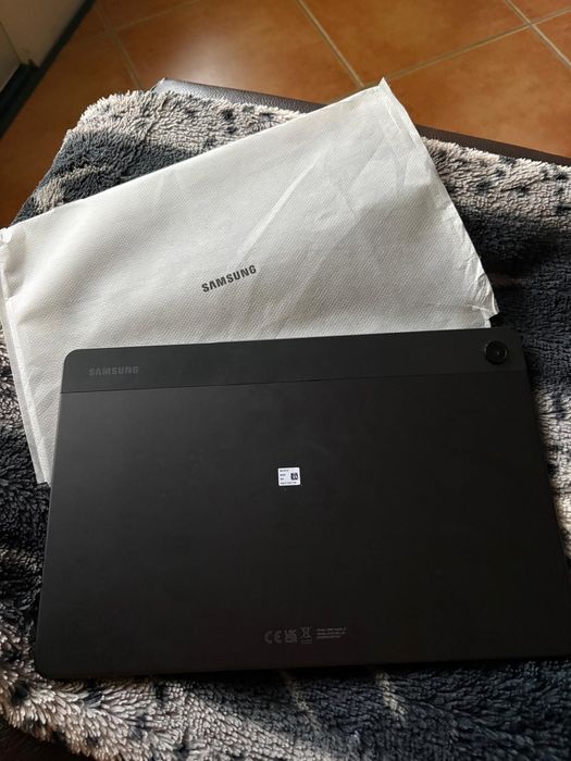 Tablet Galaxy A9+