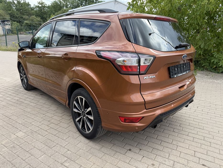 Ford Kuga St Line 2.0 Tdci Lift 4x4 AWD Led