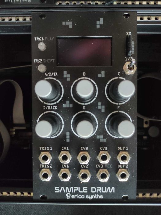 Eurorack - (Nerdseq + 16 Triggers; MakeNoise, Erica Synths)