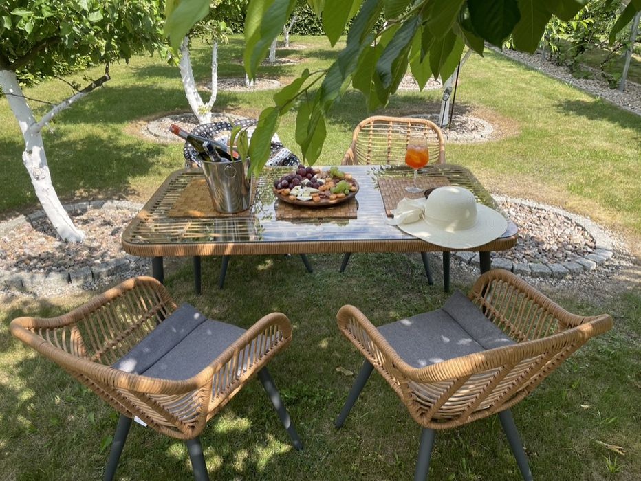 Zestaw mebli ogrodowych. WYPRZEDAŻ ostatnie komplety.