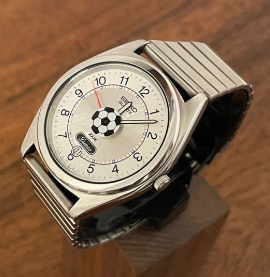Raro Seiko DX ,futebol quartz,39-42 mm,coleçāo