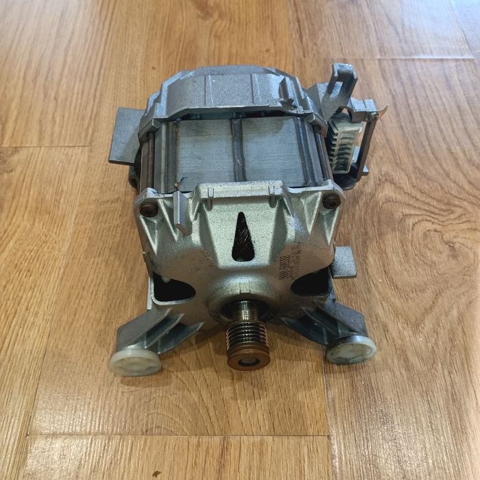 Sprzedam silnik do pralki Bosch