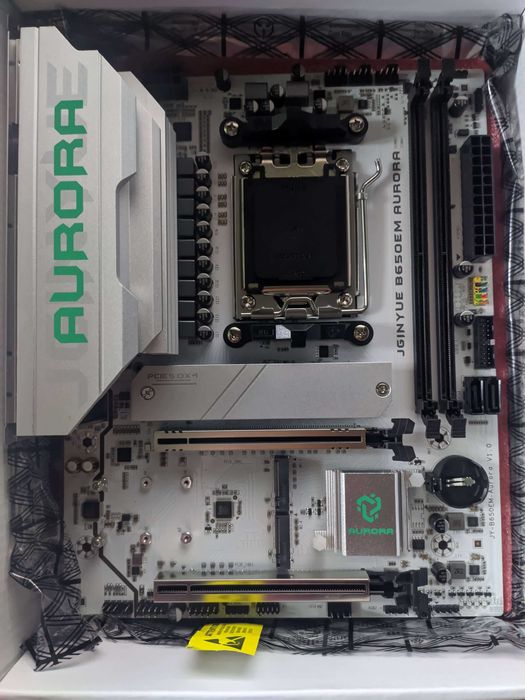 Комплект AM5 | JGINYUE B650EM + Ryzen 7700 + 32Гб DDR5 (опціонально)
