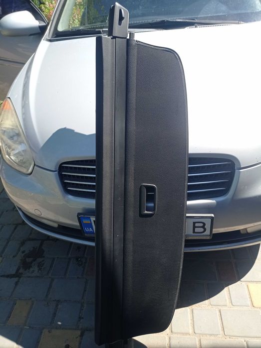 Задня штора багажника Volkswagen