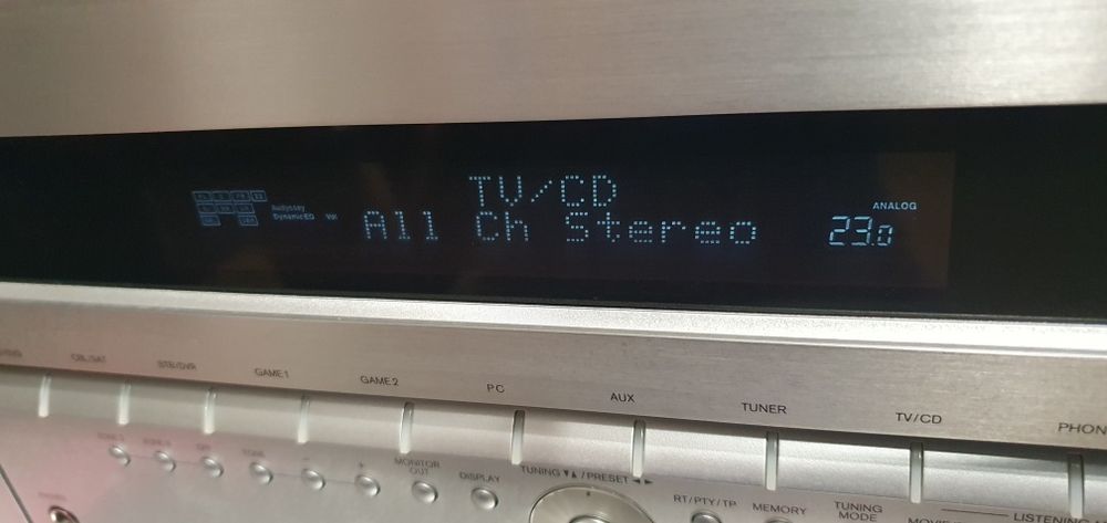 Onkyo  TX NR 818
