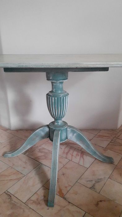 Bonitos vasos de madeira para interior e exterior