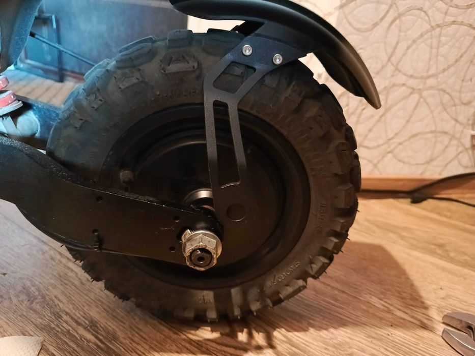 Брызговик на заднее 10-дюймовое колесо электросамоката