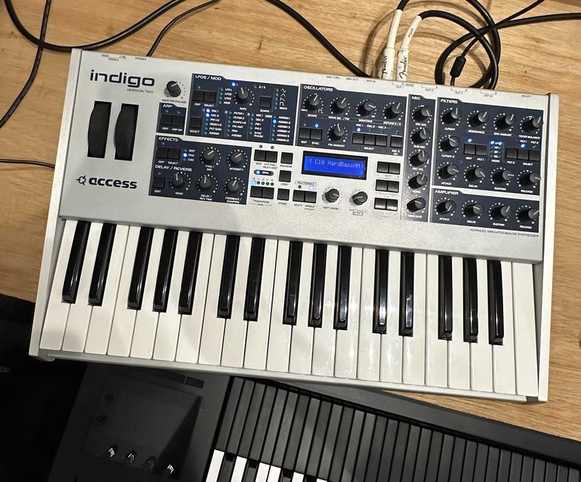 Dla Ciebie wszystko - access virus ti - w kategorii Instrumenty