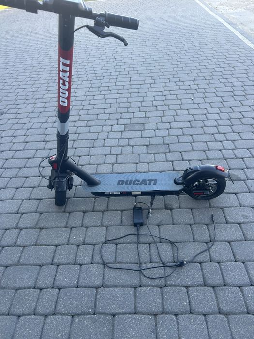 Hulajnoga Ducati