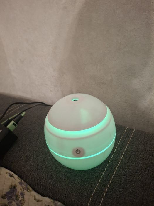Продам ультразвуковий арома зволожувач з підвіскою