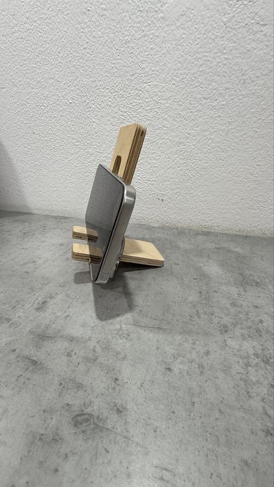 Iphone 16 Pro Max na Gwarancji