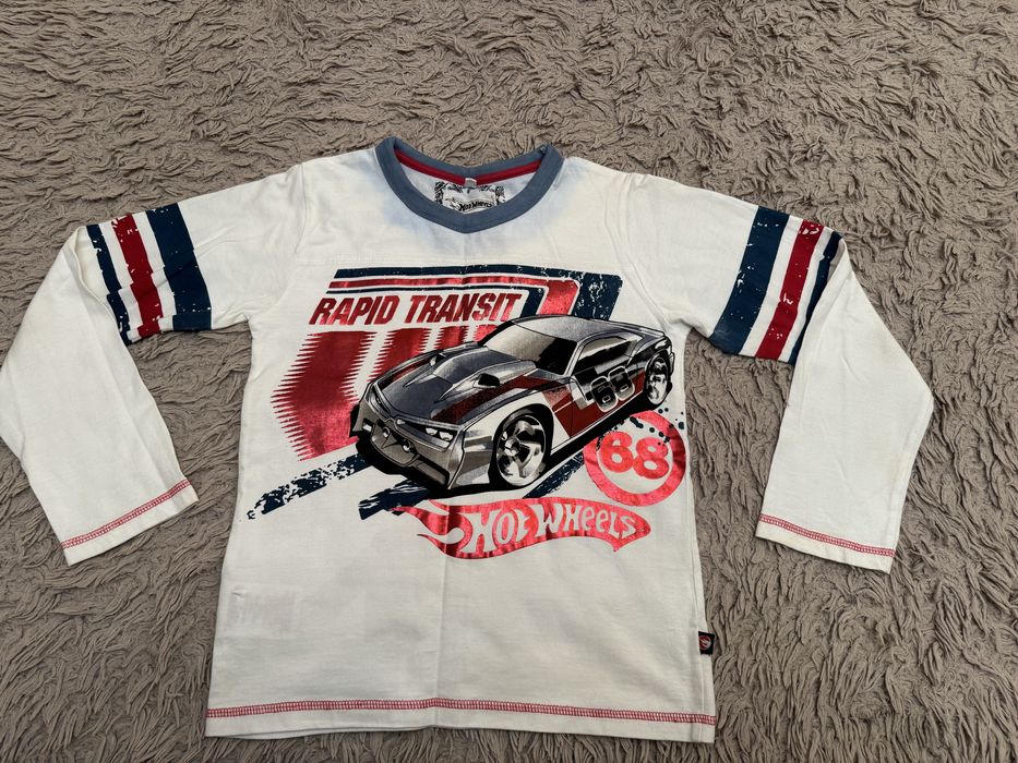 Худи толстовка кофта. Лонгслив Hot Wheels 134 см.