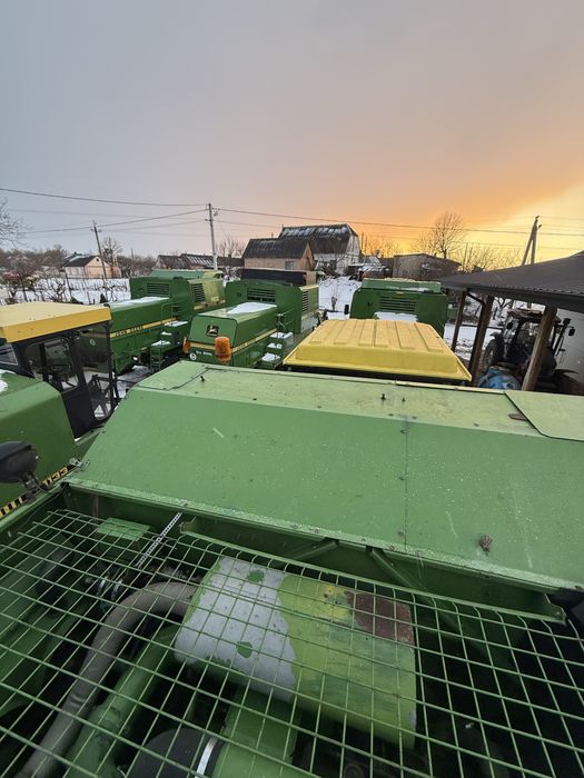Свіжопривезений John Deere 1065 , Klima, жатка 3,65 візок Хороший стан