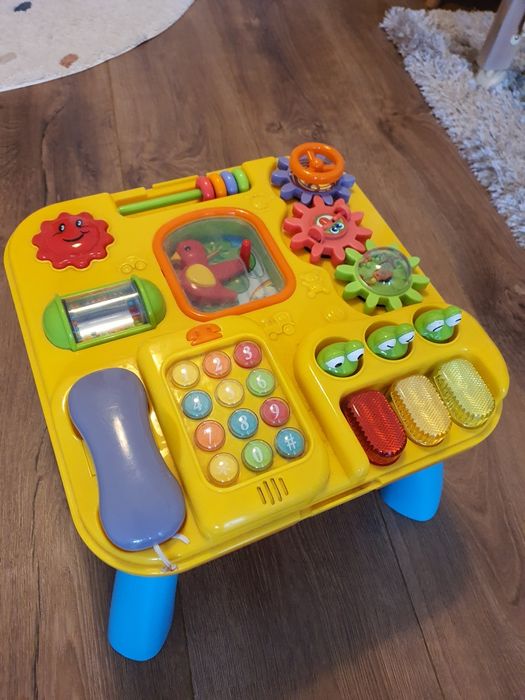Brinquedo interátivo para bebé