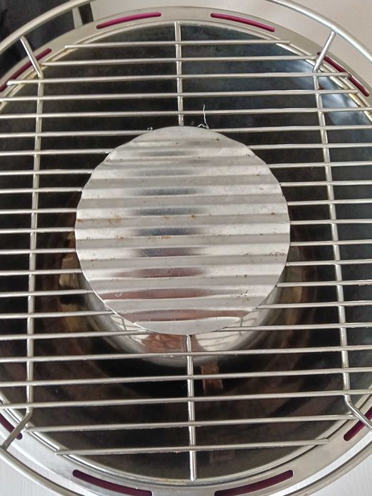 Lotus Grill na węgiel drzewny