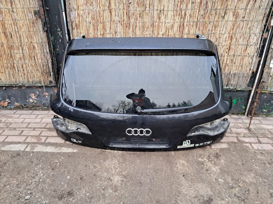 Klapa bagażnika Audi Q7 4L LZ9Y