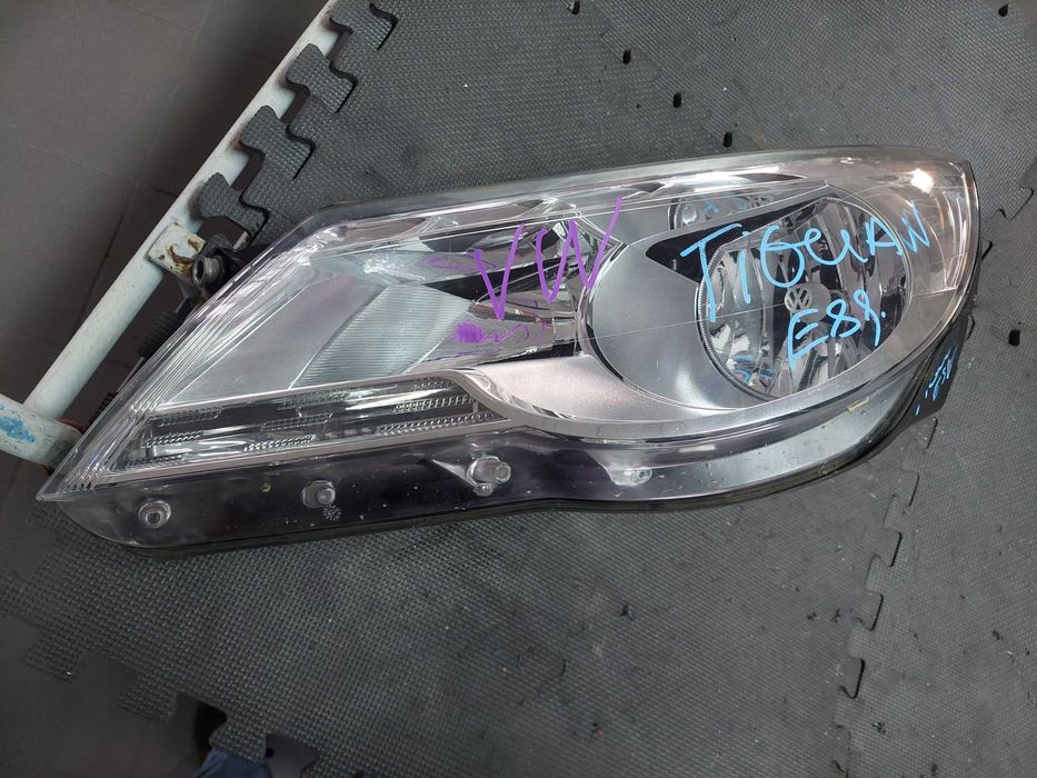 farol esq  vw tiguan