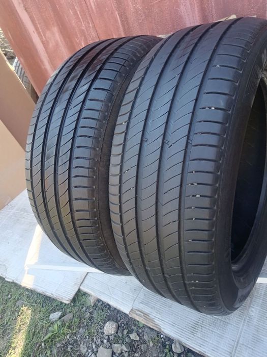 Резина: 205/55р16;235/55р18Michelin