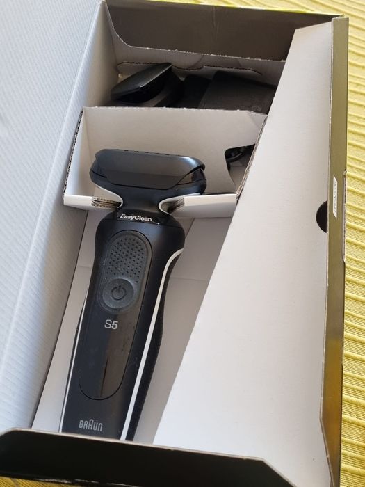 Máquina de barbear Braun Series 5 51_M1200S