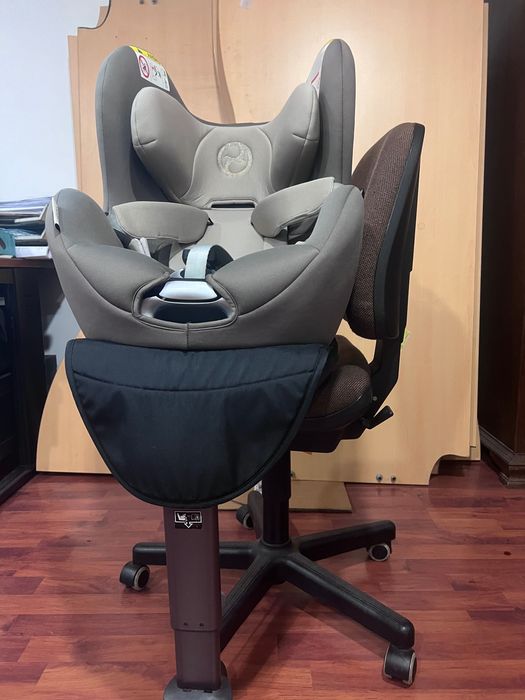 2 Cadeiras Cybex - Sirona 9-15kg