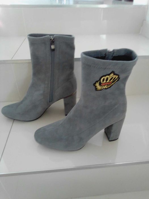 Botki Vices na słupku popielate roz.38 jak   nowe