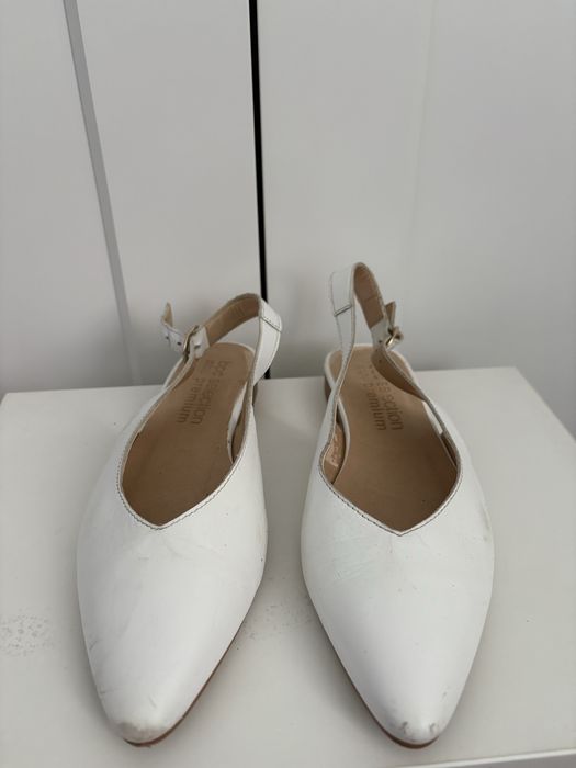 Białe baleriny bez pięty rozmiar 38